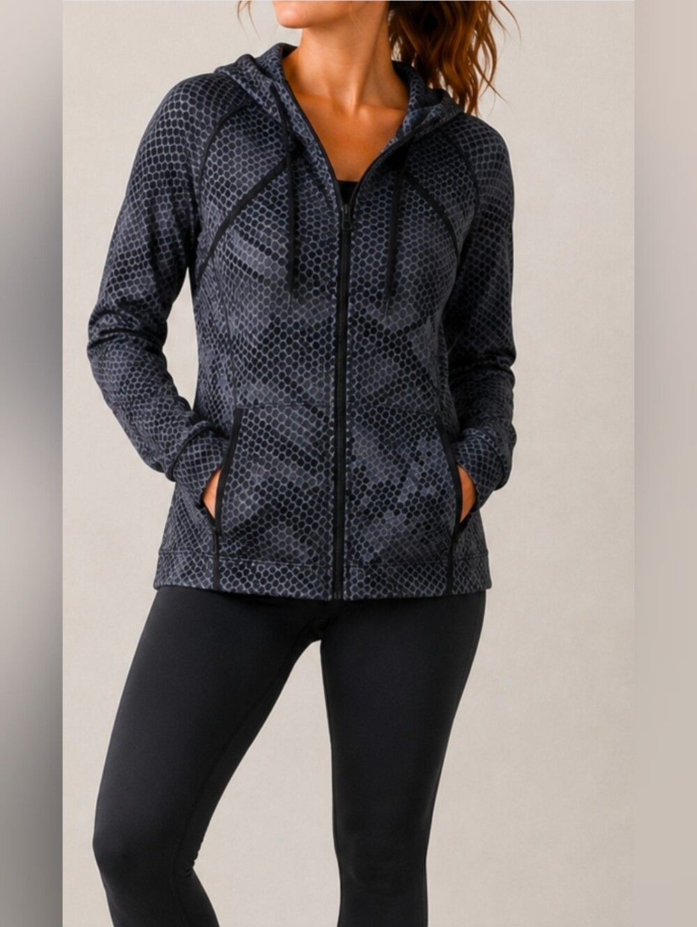Nike Therma Fit Women’s XL Gray Black Print Full Zip Hooded Athletic Jacket